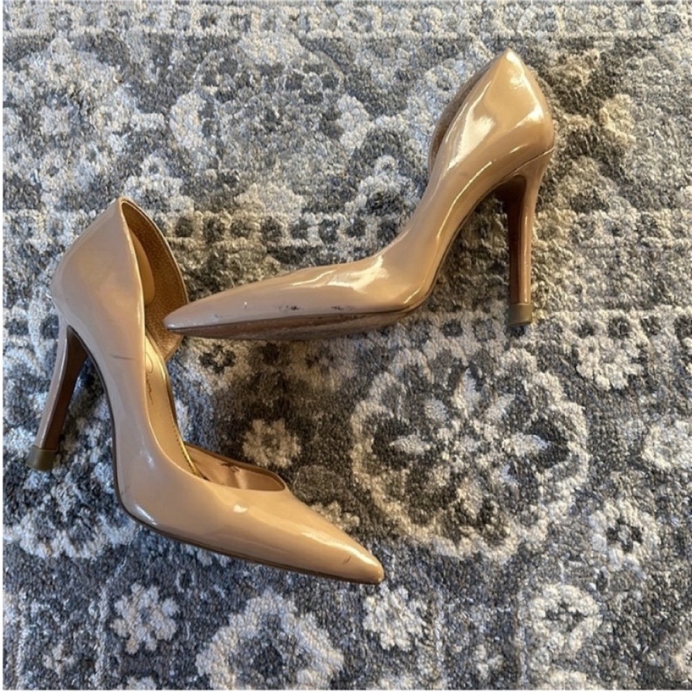LAST CHANCE❗️ Jessica Simpson patent Tan Heels pumps shoes